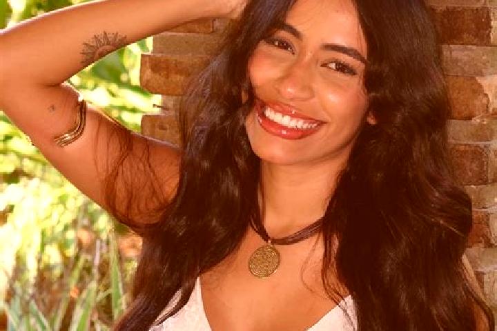 Alice, 26 — Escort in Acucena, Brazil