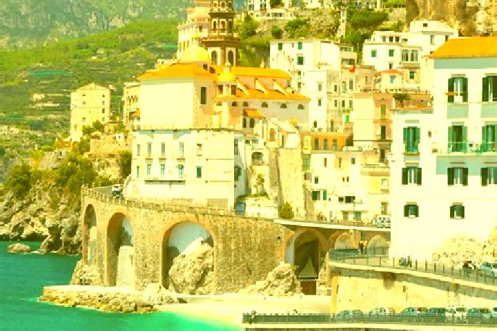 Alice, 26 — Escort in Capriana, Italy
