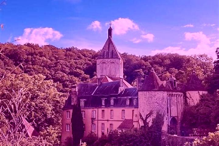 Alice, 26 — Escort in Cuzion, France