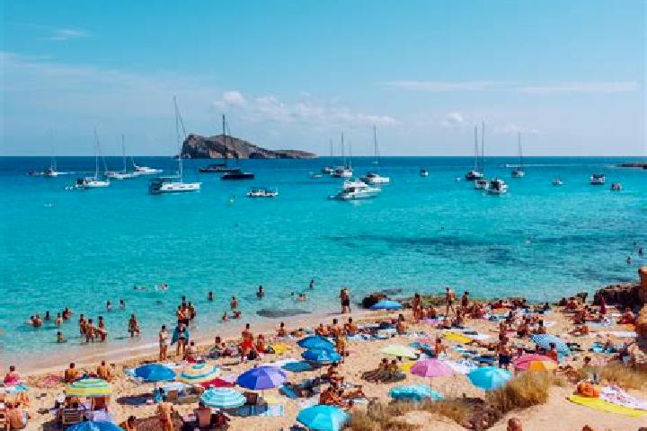 Alice, 26 — Escort in Ibiza, Spain