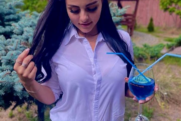 Alice, 26 — Escort in Kotelva, Ukraine