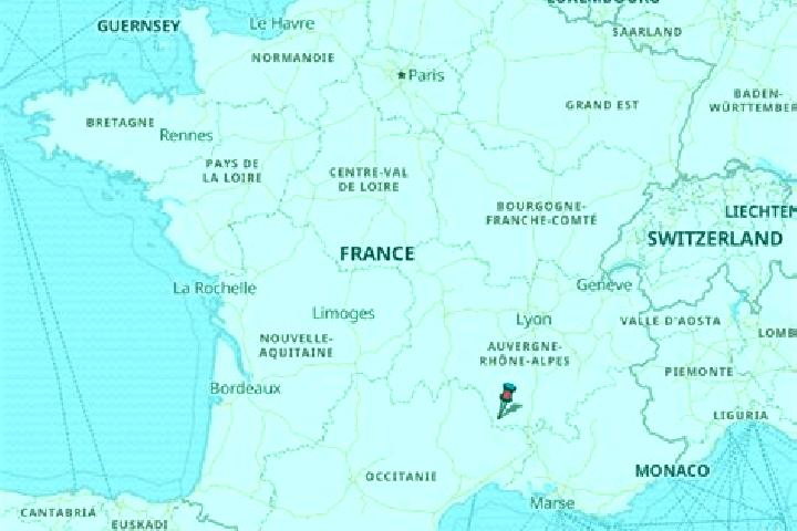 Alice, 26 — Escort in La Goutelle, France