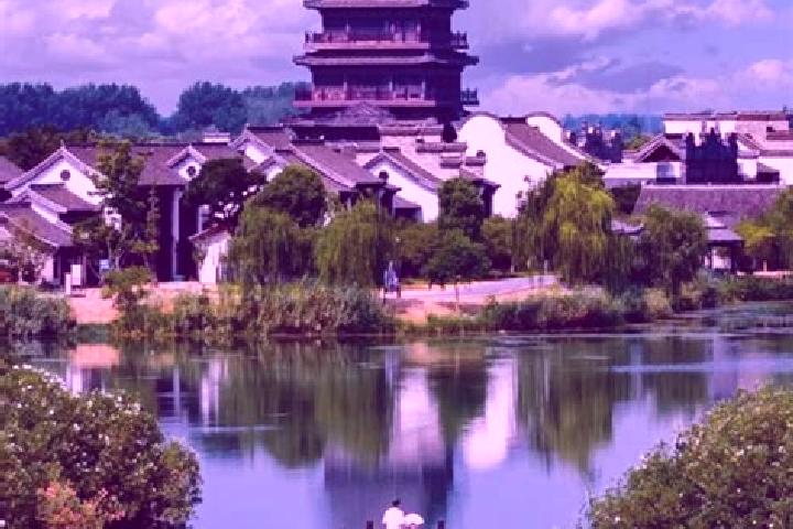 Alice, 26 — Escort in Liuhe, China