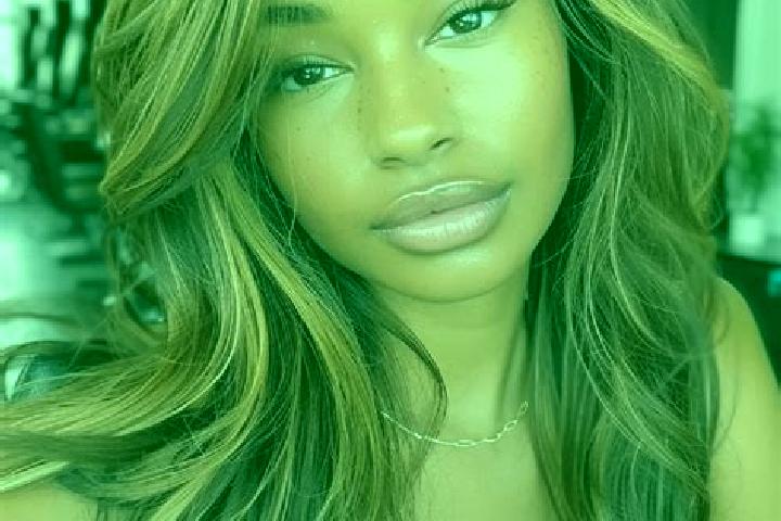 Alice, 27, a dark blonde dark-eyed ebony companion based in Sebersdorf. Offering OWO, BDSM, Fetish. Available for incall and outcall, overnight bookings avai...