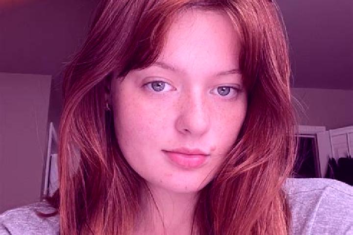 Alice, 27, a red blue-eyed middle eastern companion based in Villanuova sul Clisi. Offering Roleplay, Party Girl, Girlfriend Experience. Available for incall...