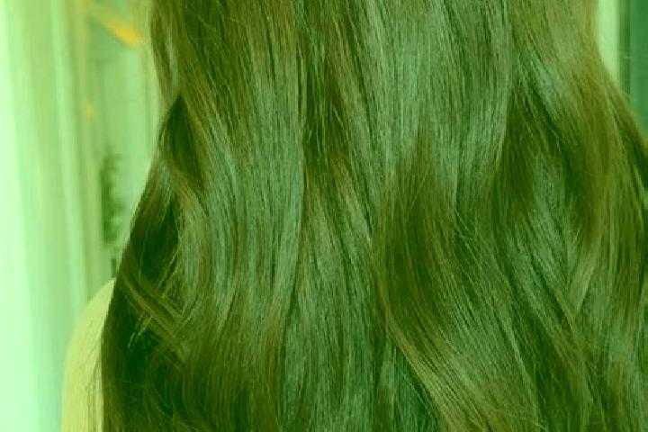 Alice, 27, a red brown-eyed slavic companion based in Tongping. Offering Striptease, Fetish, OWO, A-Level, Duos. Available for incall and outcall, day and ev...
