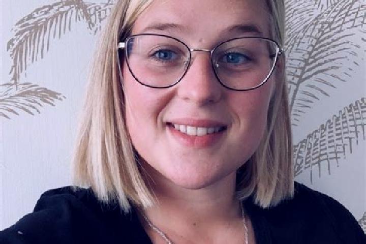 Alice, 27 — Escort in Bomy, France