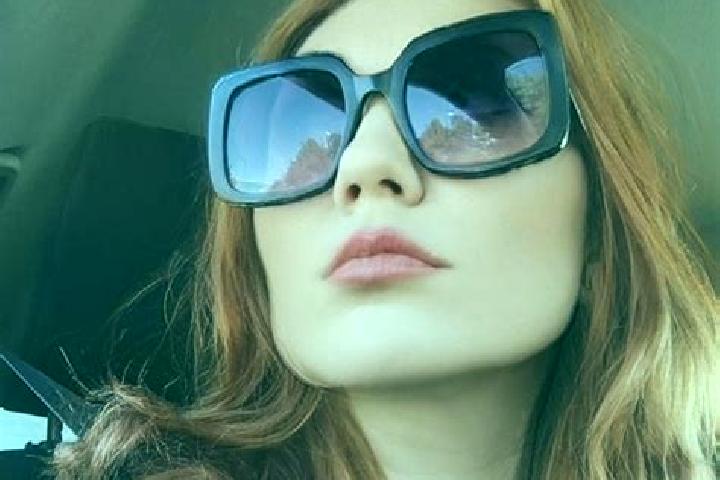 Alice, 27 — Escort in Campineanca, Romania