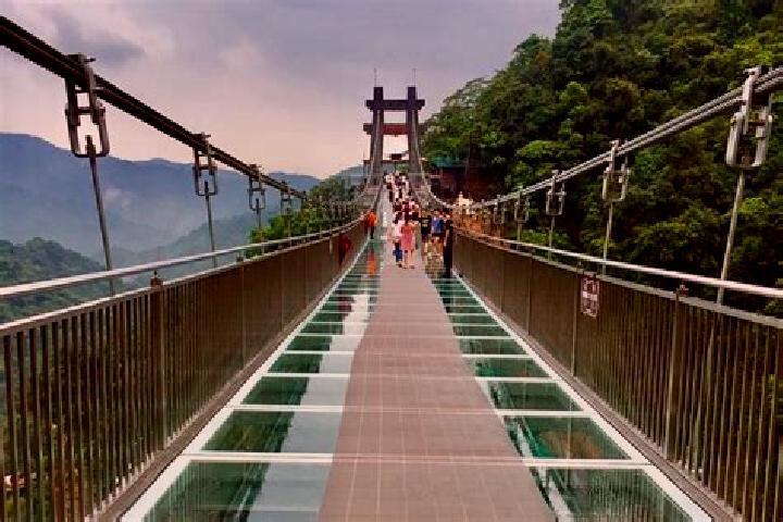 Alice, 27 — Escort in Gujing, China