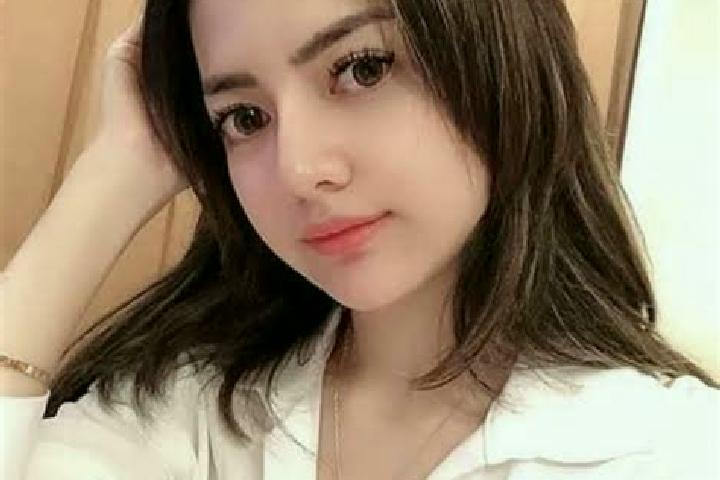 Alice, 27 — Escort in Laci, Indonesia