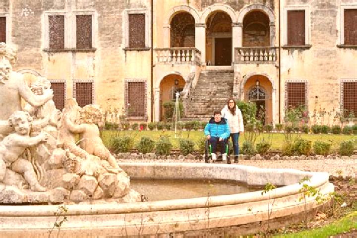 Alice, 27 — Escort in Lugo di Vicenza, Italy