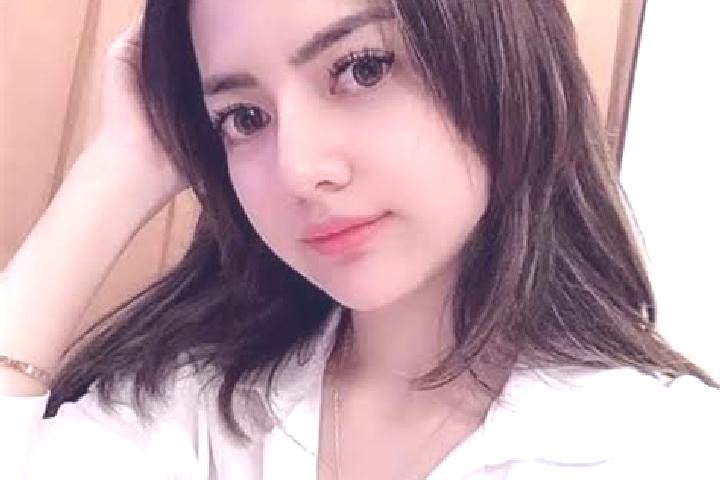 Alice, 27 — Escort in Montongsekar, Indonesia