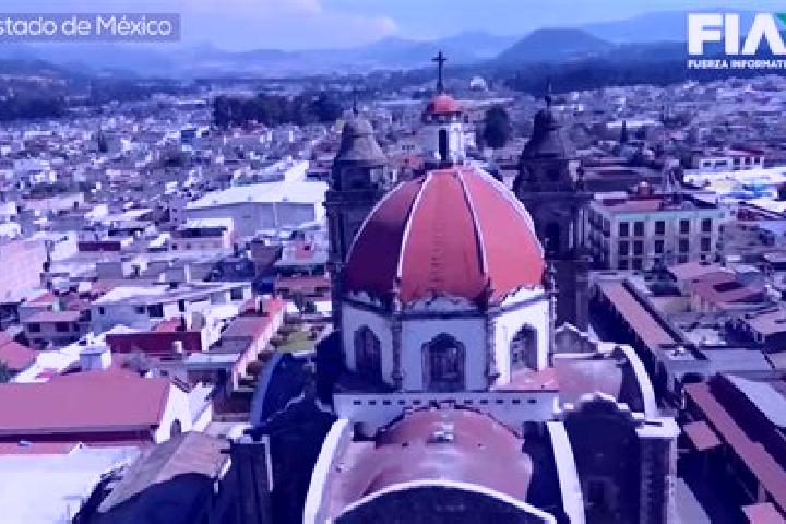 Alice, 27 — Escort in Santiago Tianguistenco de Galeana, Mexico
