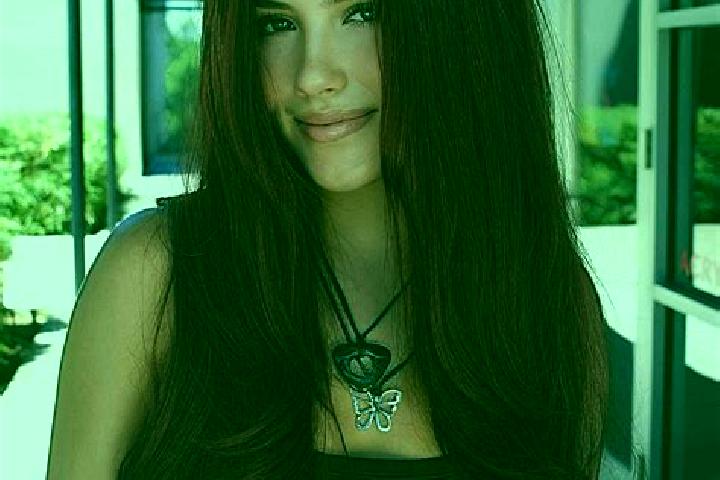 Alice, 28, a auburn dark-eyed european companion based in Niederaichbach. Offering Deep French Kissing, Overnight, Domination, Prostate Massage. Available fo...