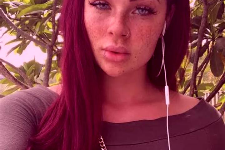 Alice, 28, a auburn green-eyed caribbean companion based in Santo Domingo Teojomulco. Offering Couples, BDSM. Available for incall and outcall, overnight boo...