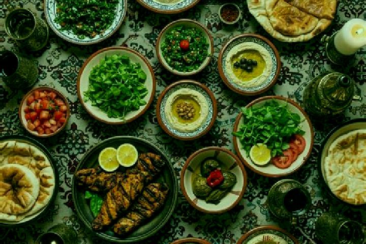 Alice, 28, a auburn grey-eyed middle eastern companion based in Fagernes. Offering Dinner Date, 69, GFE. Available for incall and outcall, day and evening da...