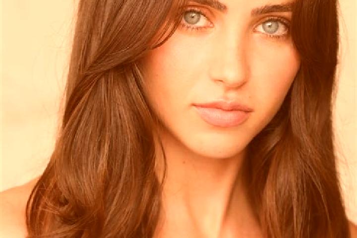 Alice, 28, a brunette brown-eyed mixed companion based in San Carlos de Bariloche. Offering BDSM, Travel Companion, Domination, Girlfriend Experience, OWO. A...