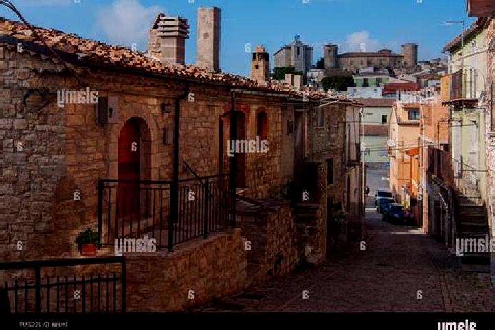 Alice, 28, a chestnut amber-eyed mediterranean companion based in Torella del Sannio. Offering Overnight, Duos, Prostate Massage. Available for incall and ou...