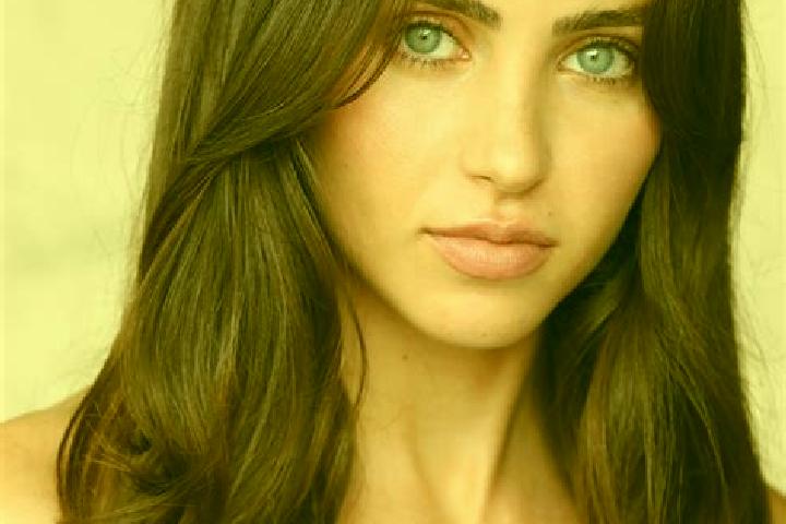 Alice, 28, a chestnut brown-eyed mixed companion based in Galbenu. Offering Couples, Prostate Massage, Fetish, Party Girl. Available for incall and outcall, ...
