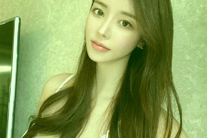 Alice, 28 — Escort in Jitoucun, China
