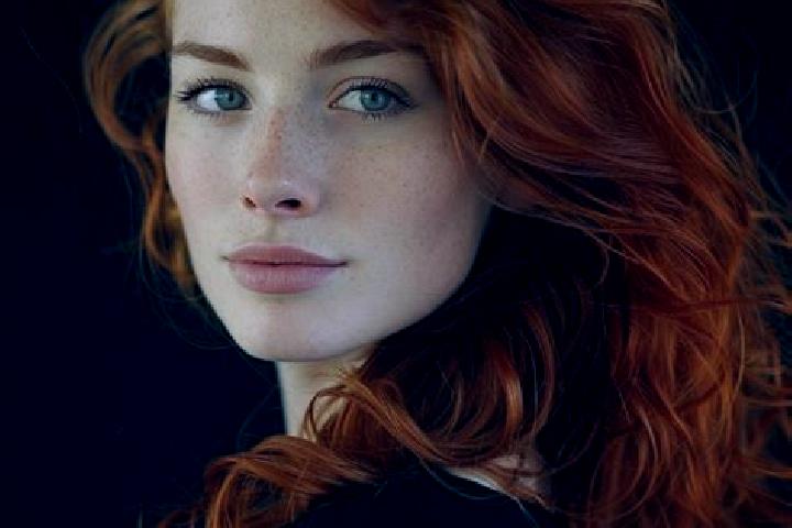 Alice, 29, a auburn blue-eyed ebony companion based in Foglizzo. Offering Tantra, CIM, OWO, A-Level, Couples. Available for incall and outcall, overnight boo...