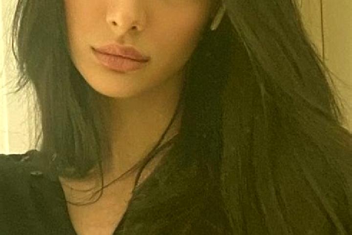 Alice, 29, a black dark-eyed middle eastern companion based in Wachtendonk. Offering 69, Prostate Massage, A-Level, Dinner Date, GFE. Available for incall an...