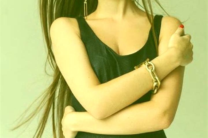 Alice, 29, a dark blonde dark-eyed caucasian companion based in Sankt Peter am Ottersbach. Offering Travel Companion, Overnight, Girlfriend Experience, Party...