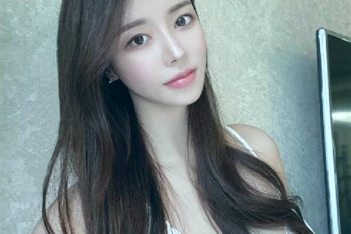 Alice, 29 — Escort in Aoyang, China