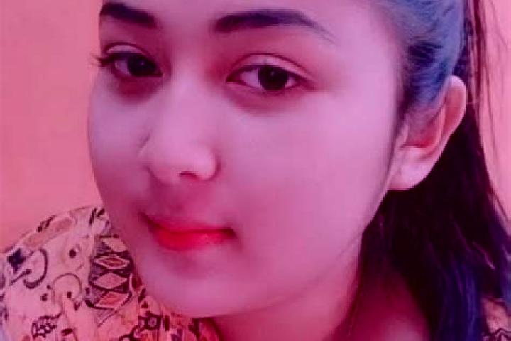 Alice, 29 — Escort in Cisagu, Indonesia