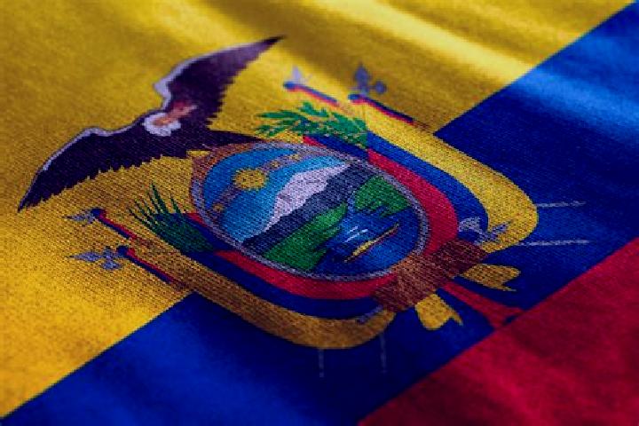 Alice, 29 — Escort in Mocha, Ecuador