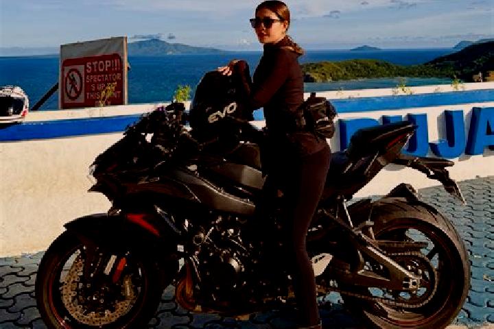 Alice, 29 — Escort in Tiblawan, Philippines