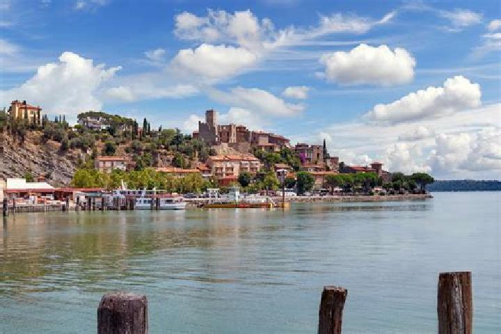Alice, 29 — Escort in Tuoro sul Trasimeno, Italy