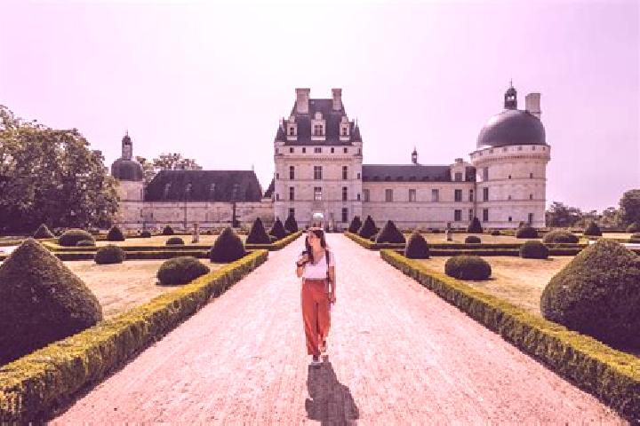 Alice, 29 — Escort in Valencay, France