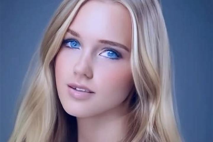 Alice, 30, a blonde grey-eyed asian companion based in Gesztely. Offering A-Level, Overnight, Party Girl. Available for incall and outcall, overnight booking...