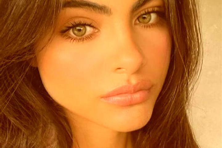 Alice, 30, a brunette dark-eyed caucasian companion based in Keppeshausen. Offering Overnight, Domination, Roleplay. Available for incall and outcall, overni...