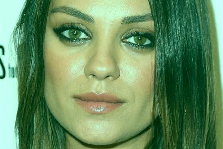 Alice, 30, a brunette hazel-eyed indian companion based in Schochwitz. Offering Duos, Dinner Date, Massage. Available for incall and outcall, overnight booki...