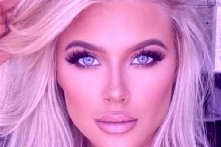 Alice, 30, a platinum blonde hazel-eyed indian companion based in Alburitel. Offering BDSM, Striptease, Massage. Available for incall and outcall, overnight ...
