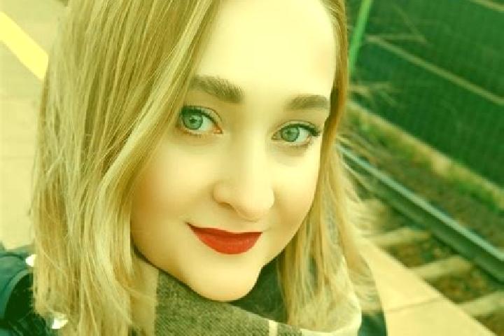 Alice, 30 — Escort in Brwinow, Poland