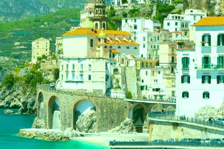 Alice, 30 — Escort in Placanica, Italy