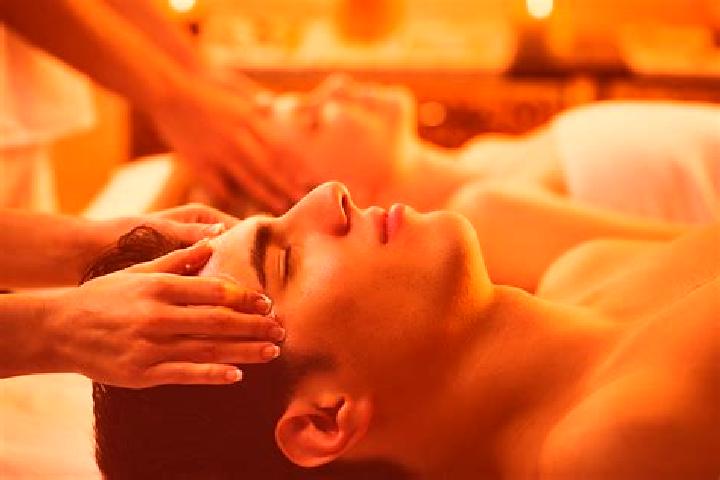Alice, 31, a brunette dark-eyed european companion based in Bran. Offering Duos, OWO, Erotic Massage, Deep French Kissing, Prostate Massage. Available for in...