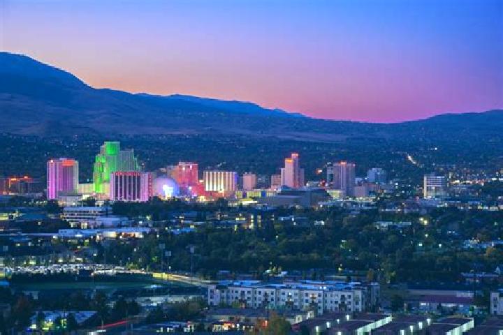 Alice, 31 — Escort in Reno, United States