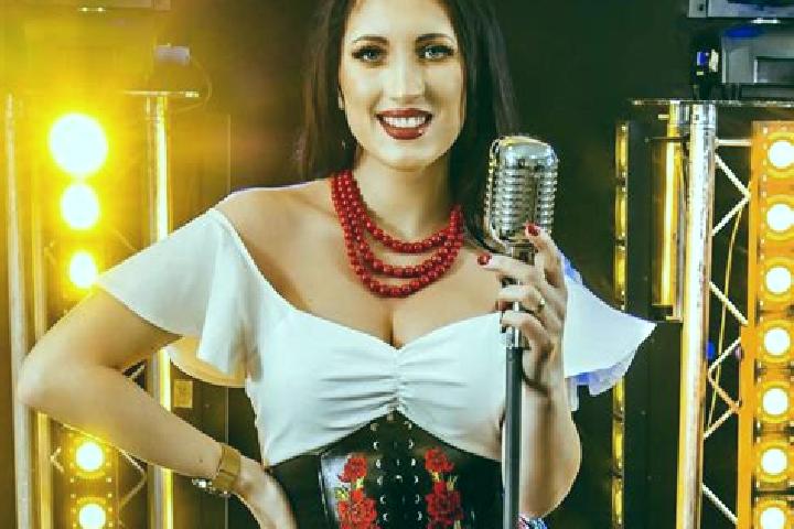 Alice, 31 — Escort in Siabry, Ukraine