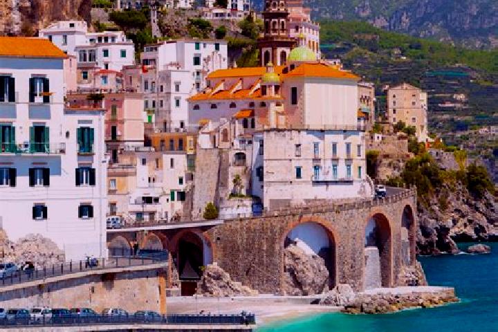 Alice, 31 — Escort in Villabella, Italy