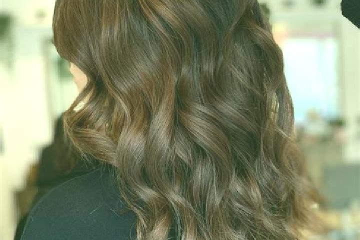 Alice, 32, a chestnut brown-eyed caucasian companion based in Salerano Canavese. Offering Couples, Erotic Massage, Duos. Available for incall and outcall, ov...