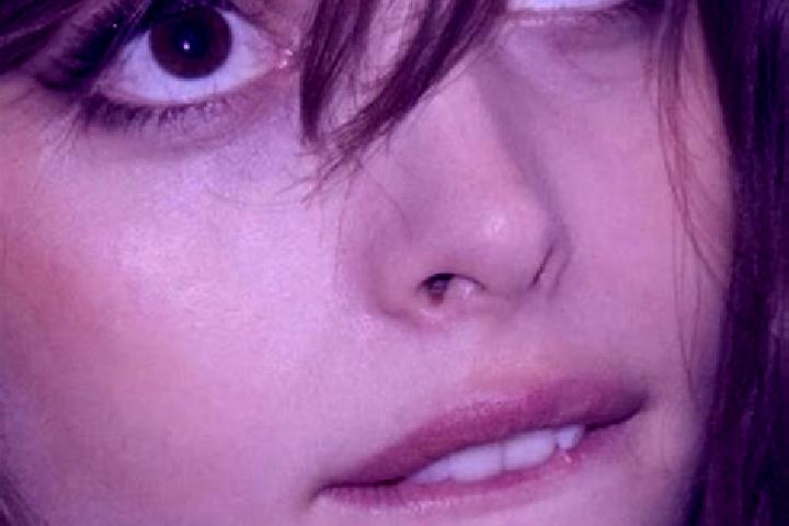 Alice, 32, a chestnut brown-eyed european companion based in Fackov. Offering OWO, Overnight, Roleplay. Available for incall and outcall, day and evening dates.