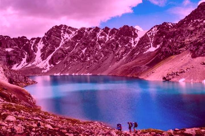 Alice, 32 — Escort in Kara-Kulja, Kyrgyzstan