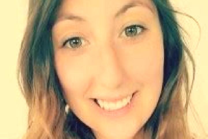 Alice, 32 — Escort in La Houssiere, France