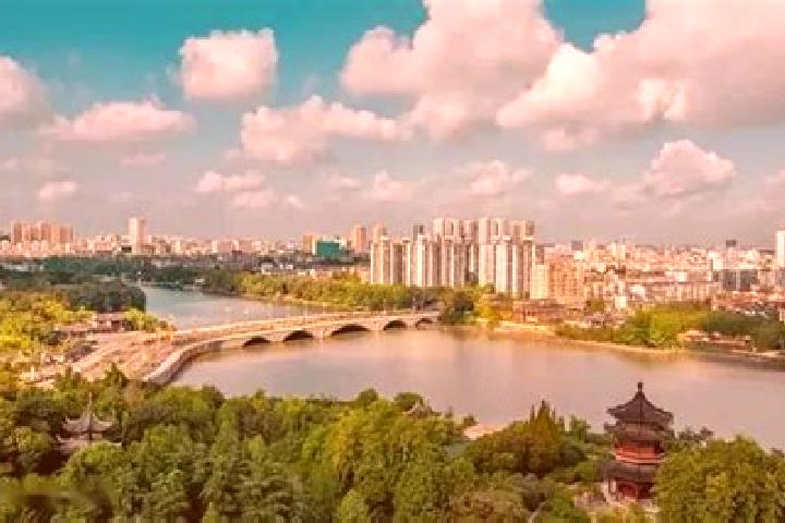Alice, 32 — Escort in Laiwu, China