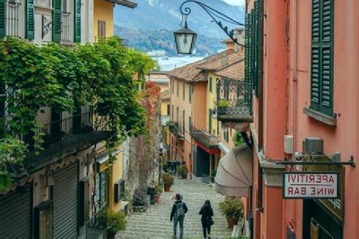 Alice, 32 — Escort in Limosano, Italy