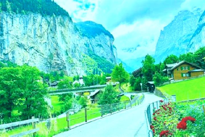 Alice, 32 — Escort in Nanikon, Switzerland